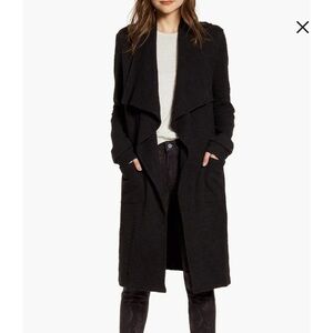 BB Dakota Revolution Drapey Bouclé Trench Coat EUC size Med